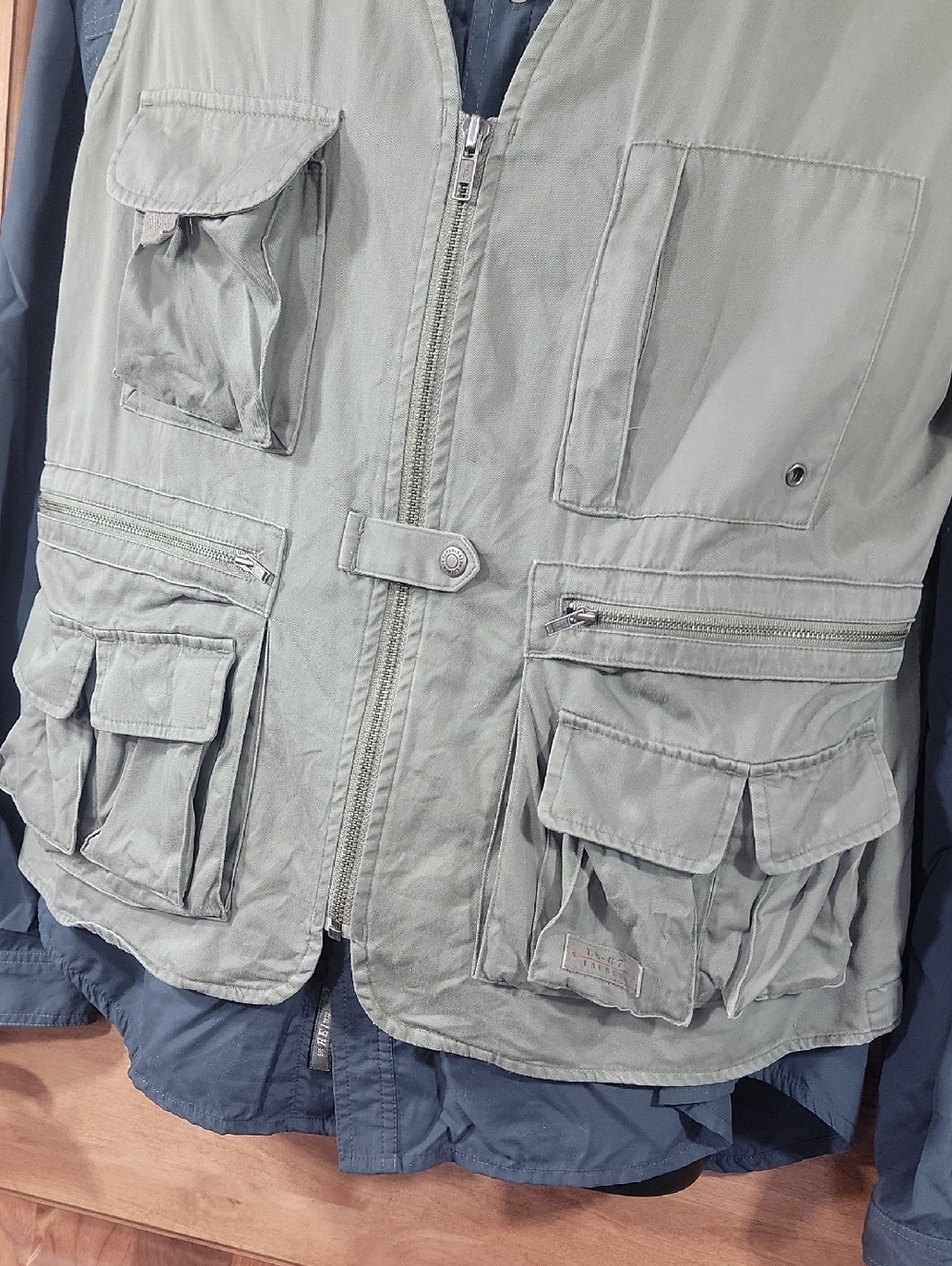 Ralph Lauren Authentic Dry Goods Fisherman's Vest - Picture 3 of 14